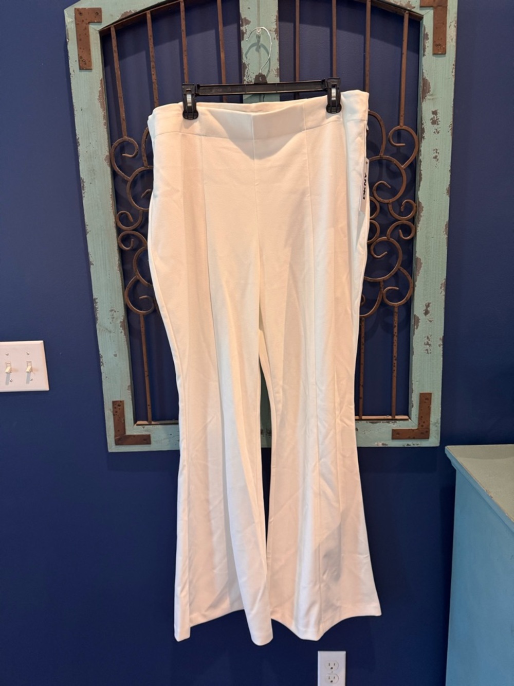 DKNY White Flared Knit Pants SZ XL